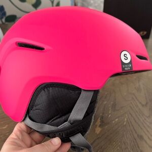 Giro Youth Helmet Pink and Black